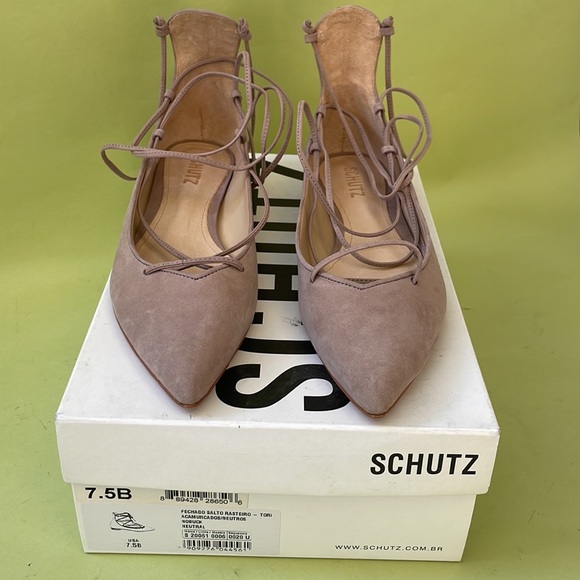 New tan Schutz suede nobuck/leather flats in original box - Picture 10 of 10